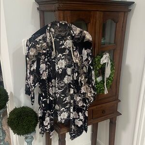Buckle Black and White Floral Cardigan